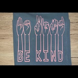 “Be kind” tee